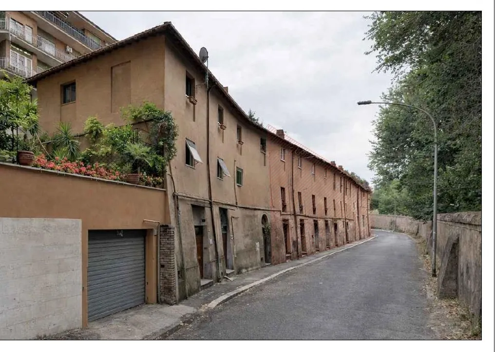 Il fronte su strada